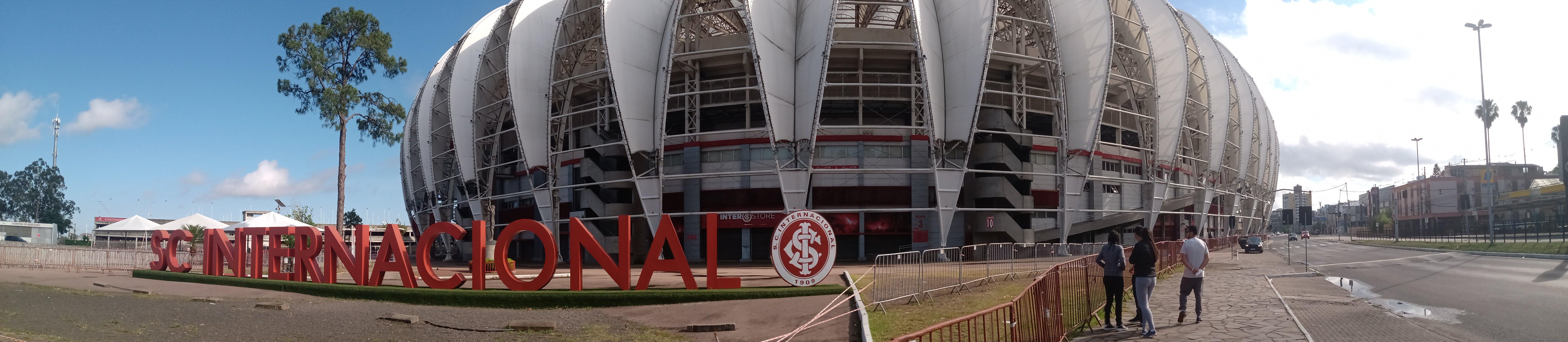 Fachada do Estádio Beira-Rio, em Porto Alegre, casa do Internacional